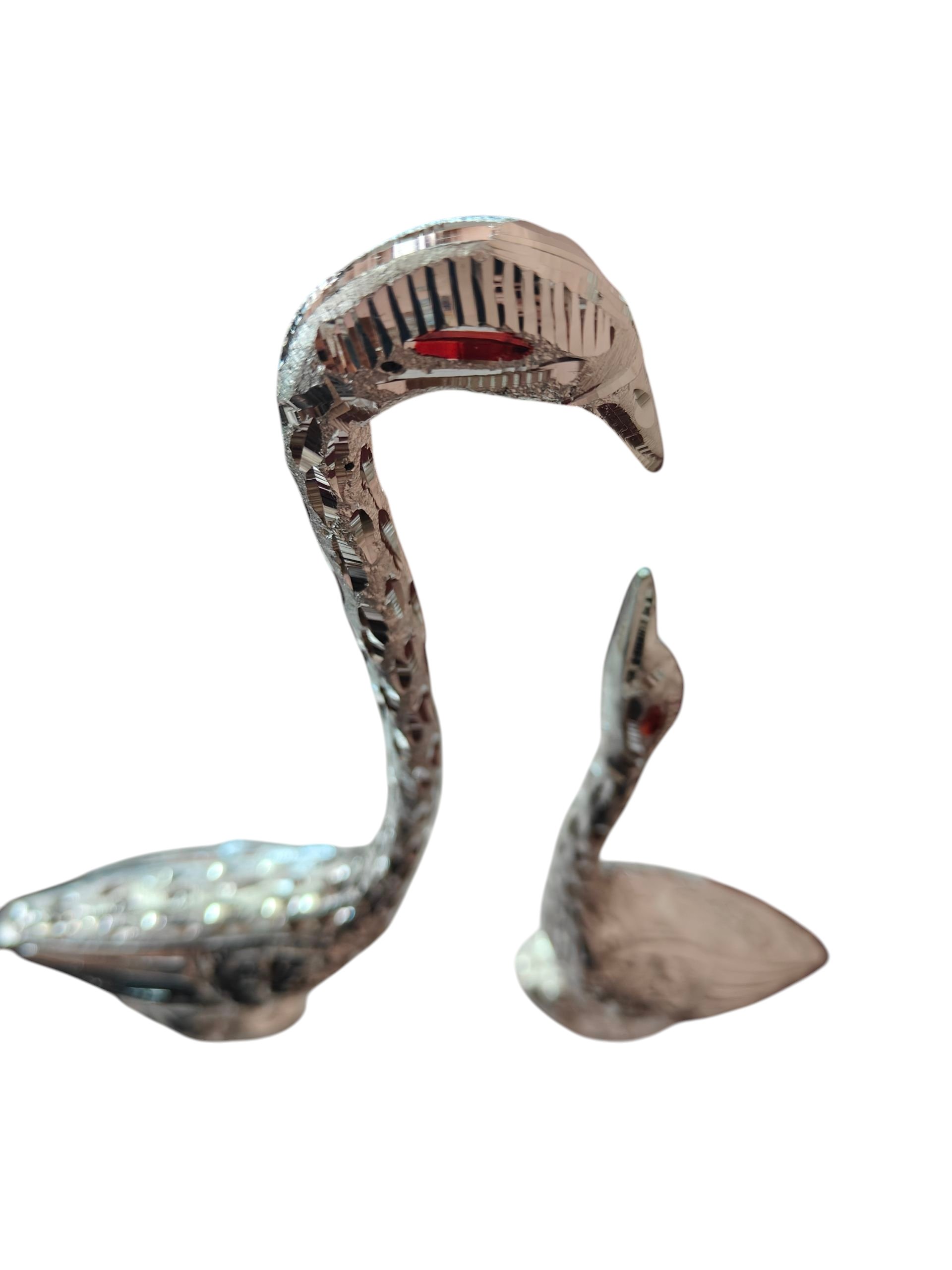 pair of kissing duck, swan showpiece for home decor (silver)